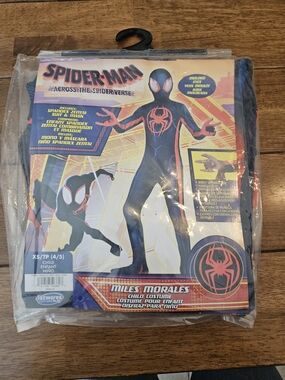 Kids Spiderman Miles Morales Costume - Size 4/5, ✨️ New In Package ✨️